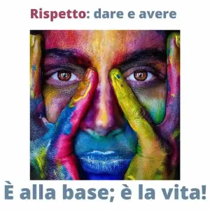 volto multi etnico con varie sfumature di colore che simboleggia il dare e avere rispetto a prescindere della razza